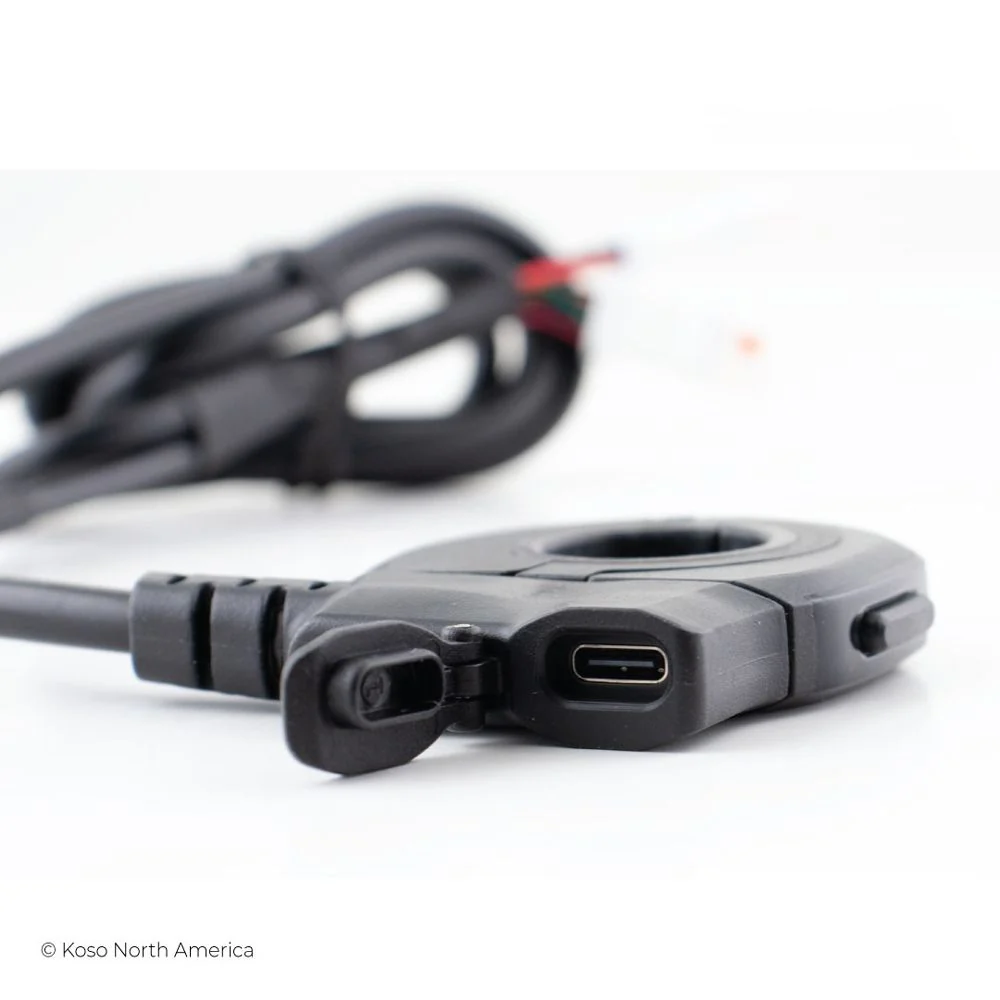KOSO Daumenschalter mit USB-C Ladegerät Anschluss - Image 3